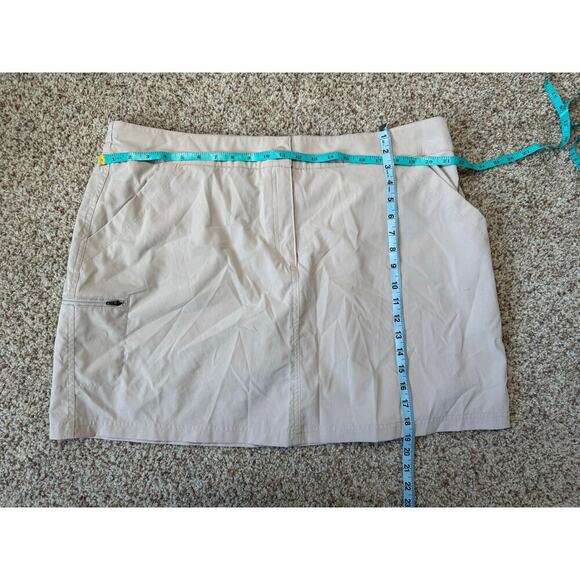 32 degrees skirt/skort, Lightweight, quick dry, built in shorts, size XXL, Tan - Picture 6 of 6